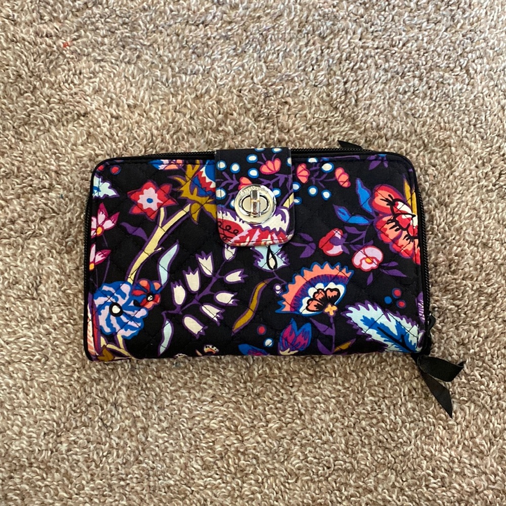 Vera Bradley wallet